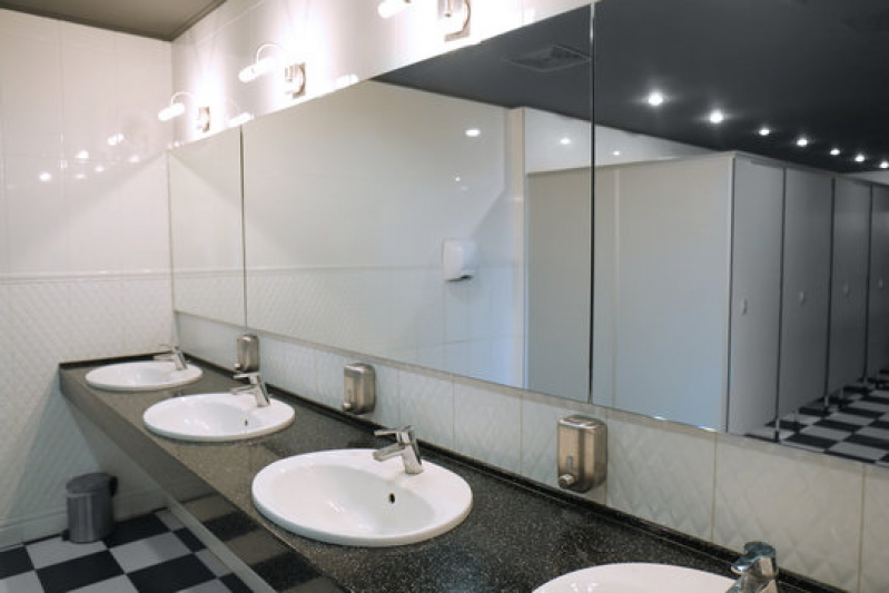 Onde Vende Espelhos sob Medida para Banheiro Morumbi - Espelho Antiembaçante sob Medida