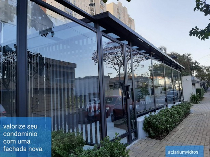 Orçamento de Cobertura de Vidro Residencial Alto de Pinheiros - Cobertura de Vidro área Externa